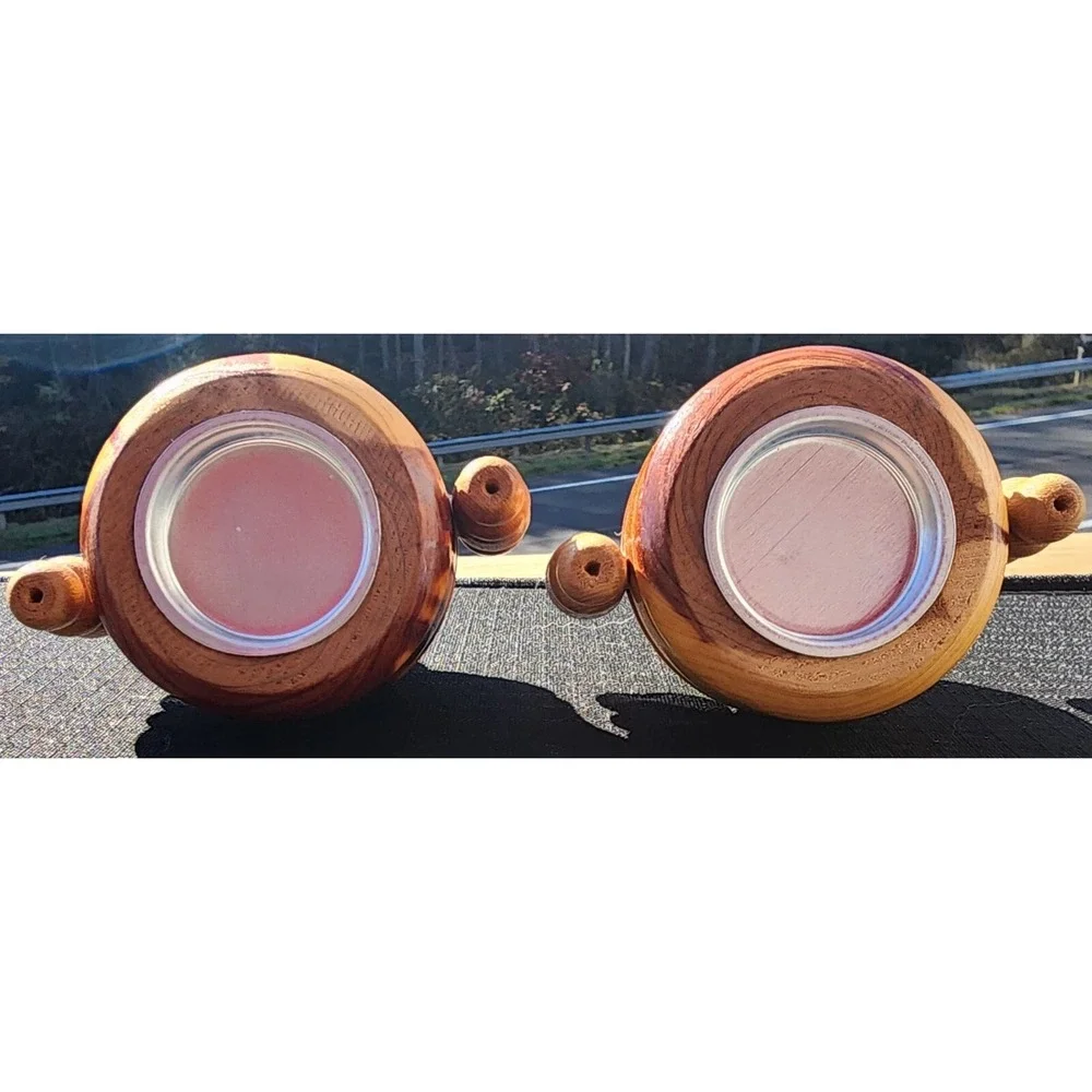 Wooden Salt And Pepper Shaker Set‎ Laurinburg N.C